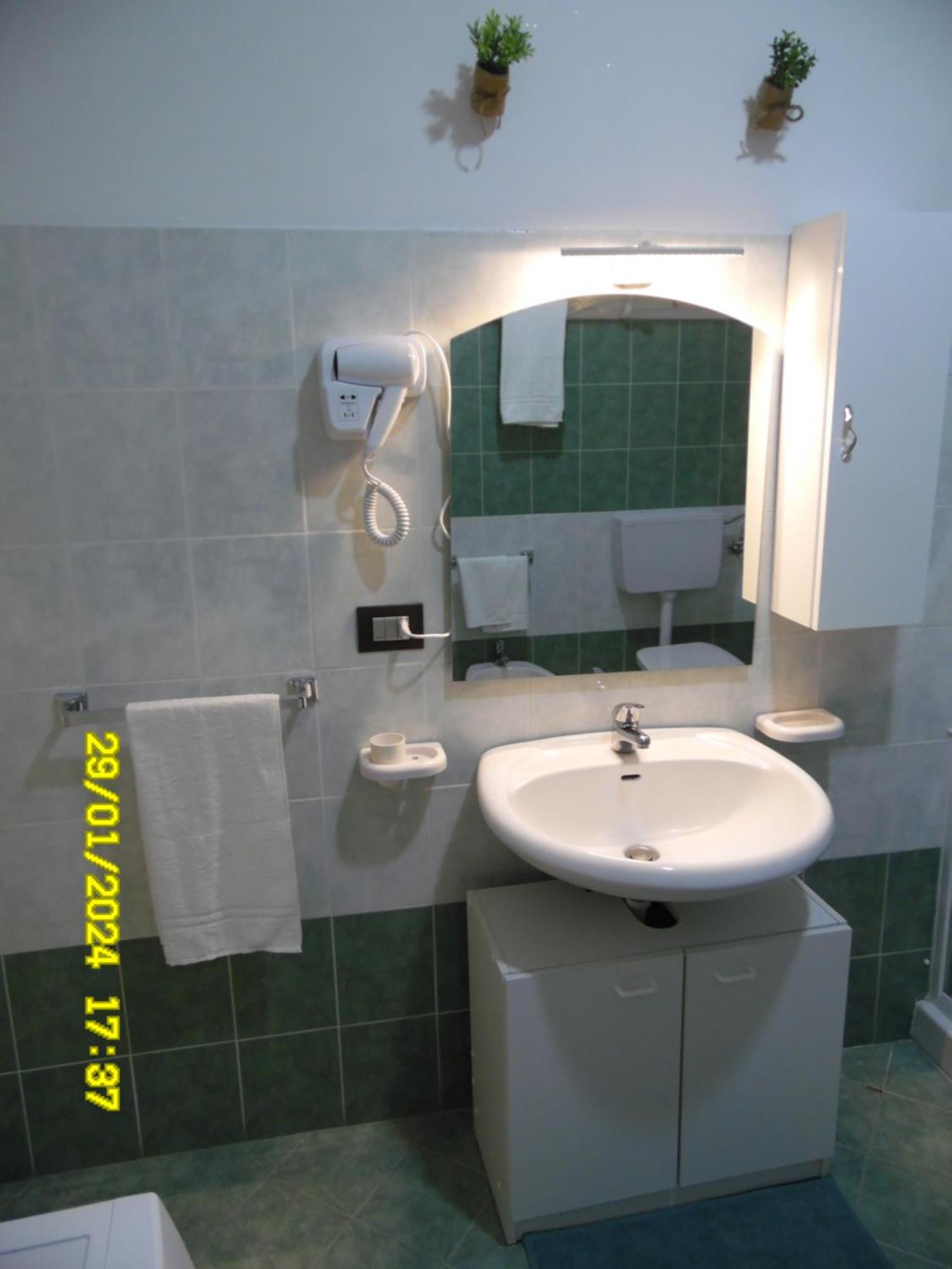 La Casa Di Giuditta - B&B Casa Vacanze - Ramacca ภายนอก รูปภาพ